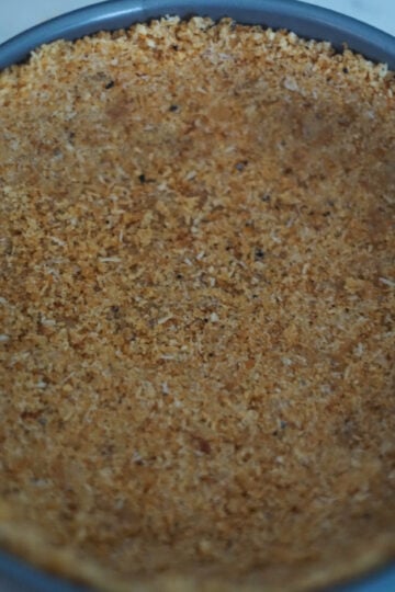 toasted coconut cardamom parle g crust