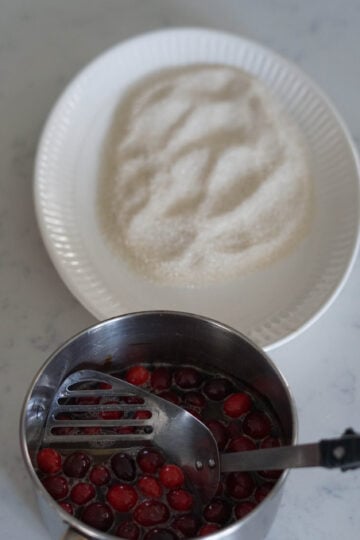 sugaring cranberries