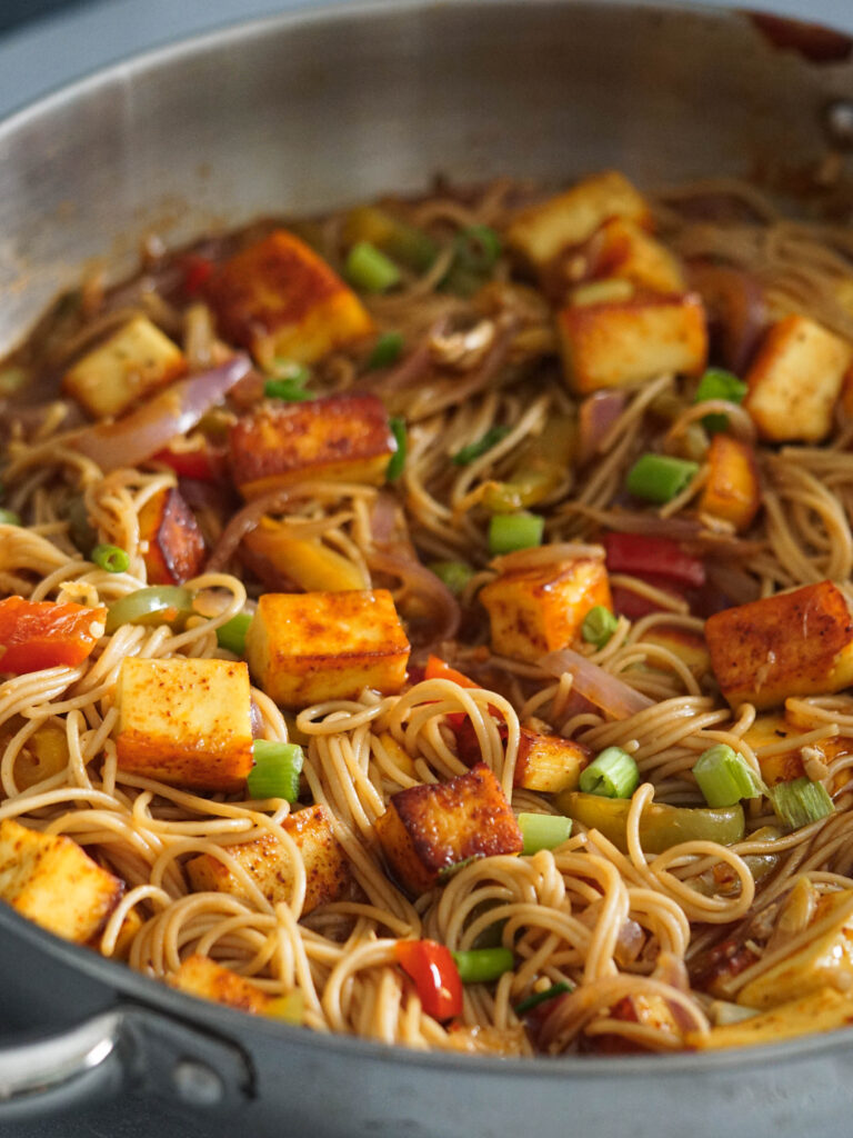 chilli paneer noodles