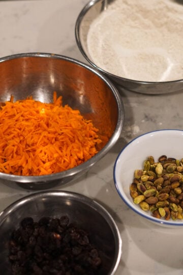 gajar ka halwa cake ingredients