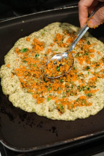 Vegetables spread onto childa.