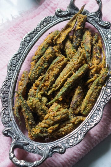 Bharwa bhindi in a ornate platter