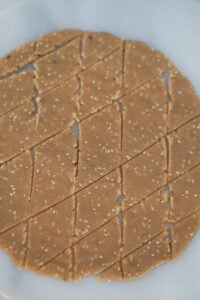 Sakkarpara cut into diamond shapes