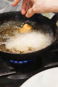 Sakkarapara being fried