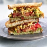 Paneer bhurji sandwich on a plate.