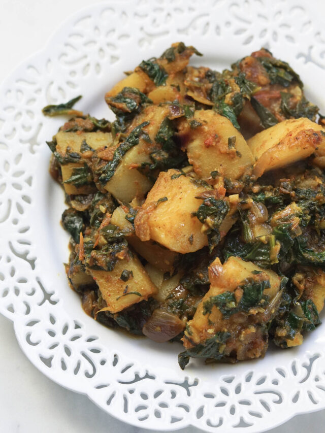 Quick Aloo Palak (Indian Potato + Spinach)