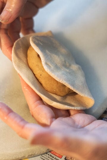 Puran added to flour disc center.