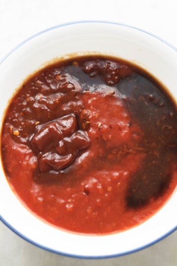 Sauces in a bowl.