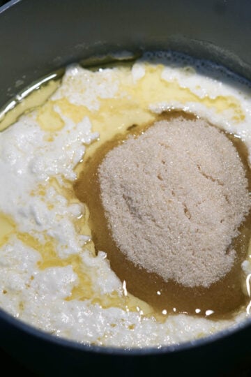 Sugar added to pot.