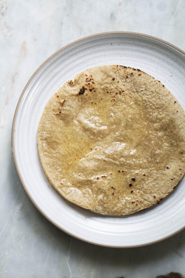 Jow Roti Soft How To Make Soft Jowar Roti (Jolada Rotti) - Some Indian Girl