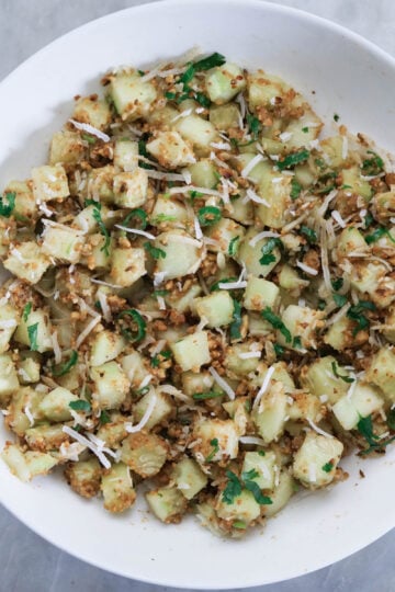 Kakdi koshimbir in a white bowl.